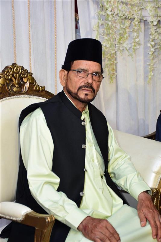 Scammer’s father, involved in the deceit